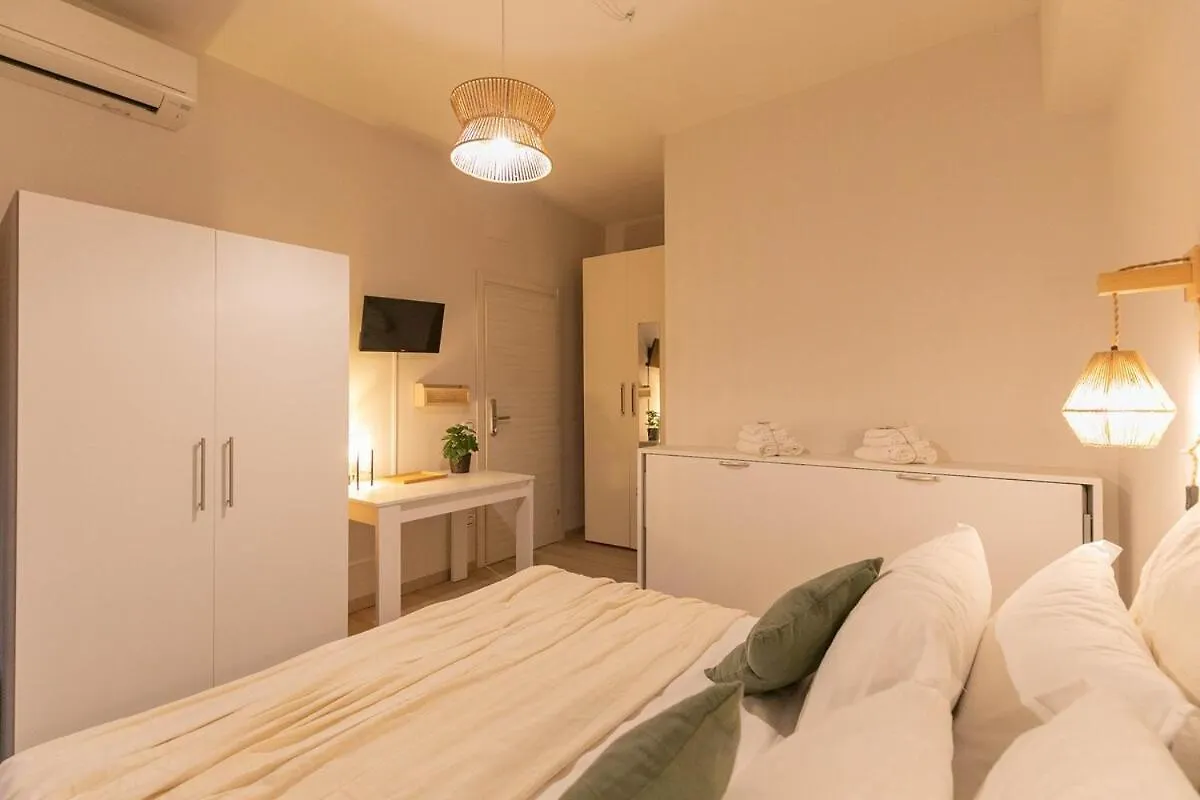 Dafne Room Wonderful Apt With Terrace Rome Italy