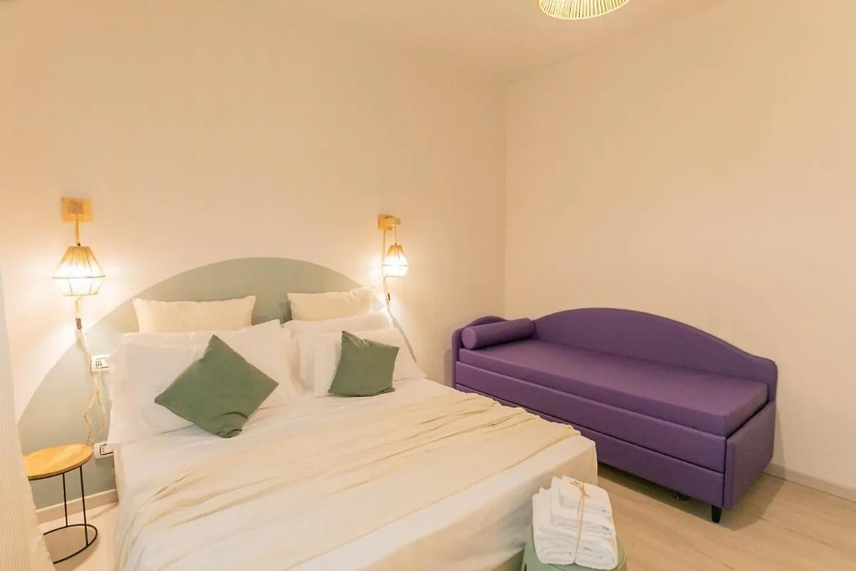 Dafne Room Wonderful Apt With Terrace Rome 0*,