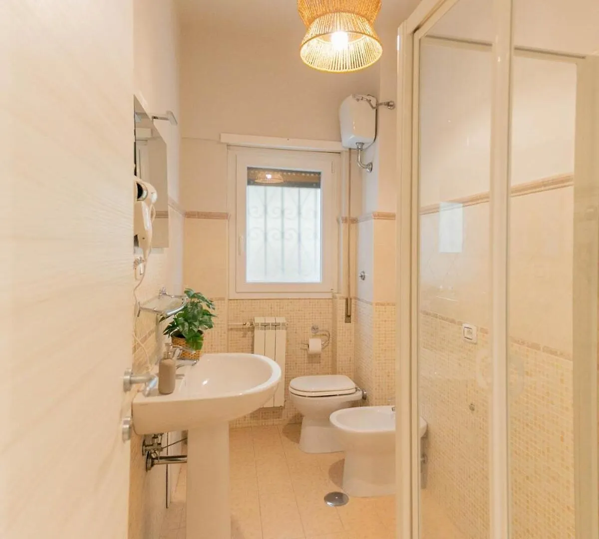 Dafne Room Wonderful Apt With Terrace Rome 0*,