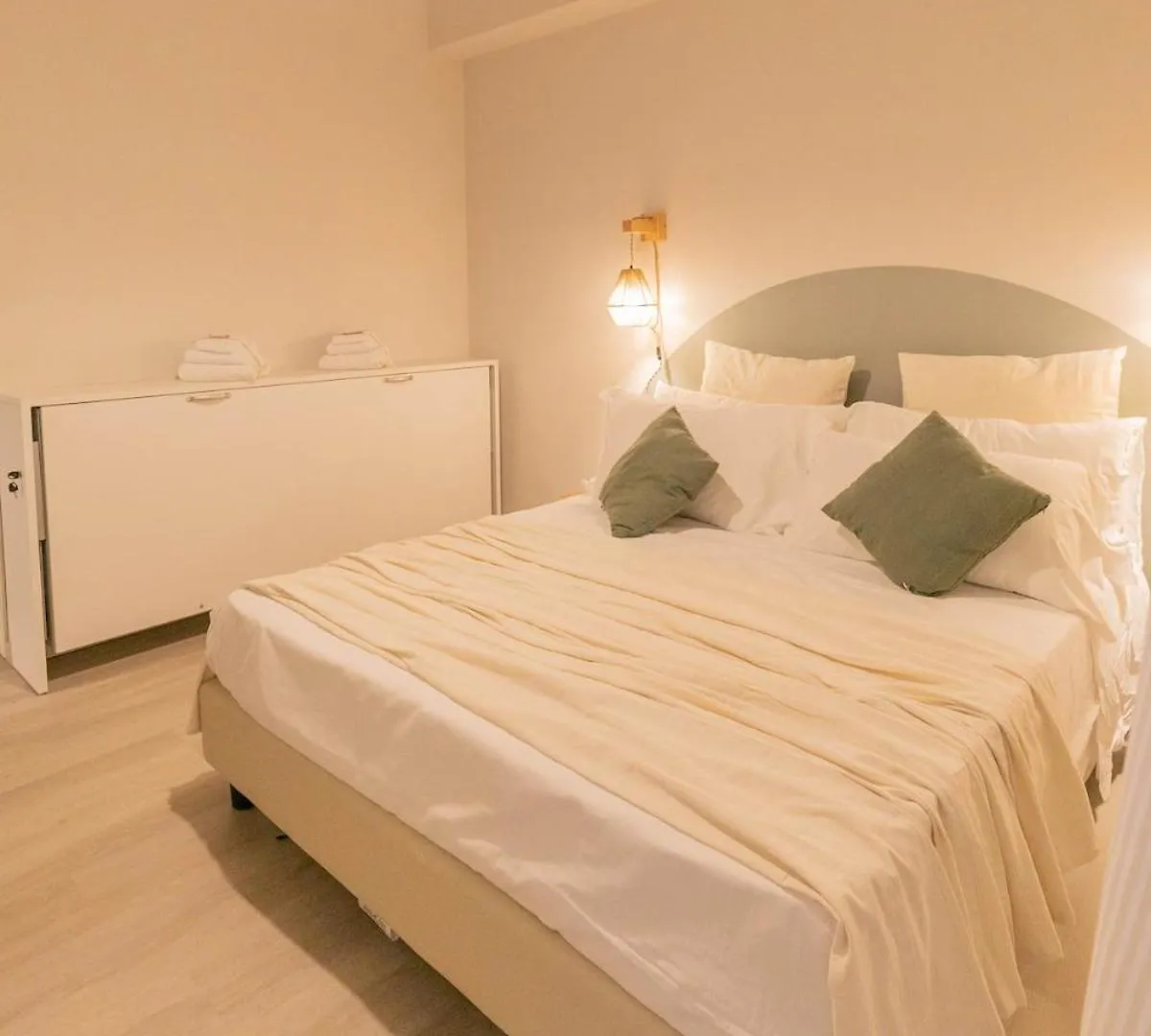Dafne Room Wonderful Apt With Terrace Rome Italy